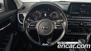 Kia Seltos Бензин 1.6 Turbo 2WD 2020 года из Южной Кореи