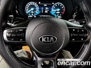 Kia K5 1.6 Turbo 2021 года из Южной Кореи