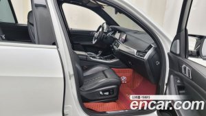 BMW X5M 4.4 2020 года из Южной Кореи