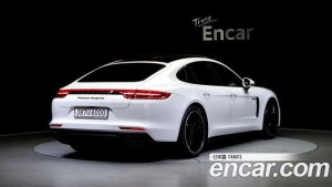 Porsche Panamera 2.9 AWD E-하이브리드 2020 года из Южной Кореи