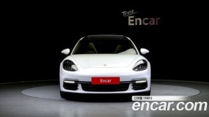 Porsche Panamera 2.9 AWD E-하이브리드 2020 года из Южной Кореи