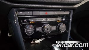 Volkswagen T-Roc 2.0 TDI Prestige 2021 года из Южной Кореи