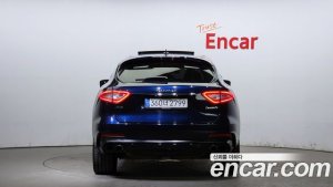 Maserati Levante 3.0 S AWD GranSport 2020 года из Южной Кореи