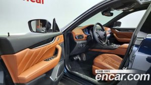 Maserati Levante 3.0 S AWD GranSport 2020 года из Южной Кореи