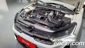Kia K5 1.6 Turbo 2020 года из Южной Кореи