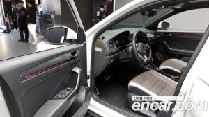 Volkswagen T-Roc 2.0 TDI Prestige 2021 года из Южной Кореи