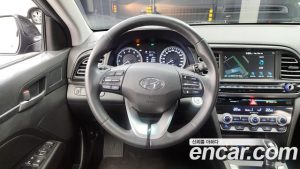 Hyundai AVANTE 1.6 2020 года из Южной Кореи