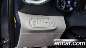 Hyundai Venue 1.6 Modern 2020 года из Южной Кореи