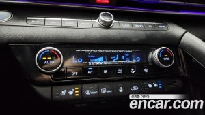 Hyundai AVANTE 1.6 2021 года из Южной Кореи