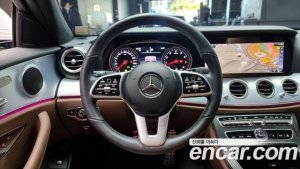 Mercedes-Benz E-Class E250 Avantgarde 2020 года из Южной Кореи