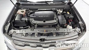 ChevroletGMDaewoo Colorado 3.6 Z71-X 4WD 2021 года из Южной Кореи