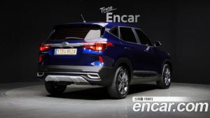 Kia Seltos Дизель 1.6 2WD 2022 года из Южной Кореи