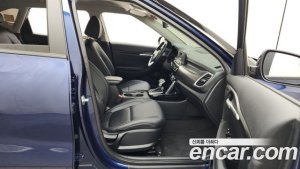 Kia Seltos Дизель 1.6 2WD 2022 года из Южной Кореи