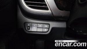 Kia Seltos Дизель 1.6 2WD 2022 года из Южной Кореи