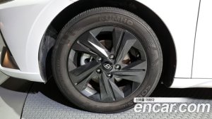 Hyundai AVANTE Modern 2021 года из Южной Кореи