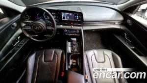Hyundai AVANTE Modern 2021 года из Южной Кореи