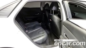Hyundai AVANTE Modern 2021 года из Южной Кореи