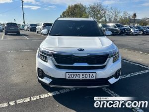 Kia Seltos Бензин 1.6 Turbo 2WD 2020 года из Южной Кореи