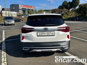 Kia Seltos Бензин 1.6 Turbo 2WD 2020 года из Южной Кореи