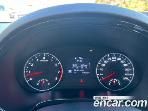 Kia Seltos Бензин 1.6 Turbo 2WD 2020 года из Южной Кореи