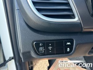 Kia Seltos Бензин 1.6 Turbo 2WD 2020 года из Южной Кореи