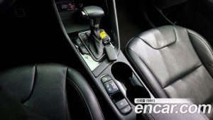 Kia Niro 1.6 HEV 2020 года из Южной Кореи
