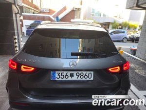 Mercedes-Benz GLA-Class GLA250 4MATIC 2020 года из Южной Кореи