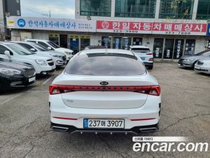Kia K5 2.0 2021 года из Южной Кореи
