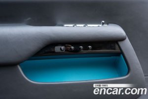 Rolls-Royce Wraith 6.6 2020 года из Южной Кореи