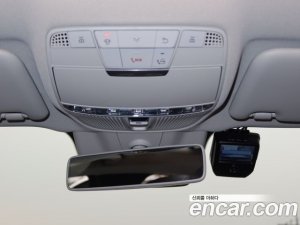 Mercedes-Benz E-Class E220d Avantgarde 2020 года из Южной Кореи