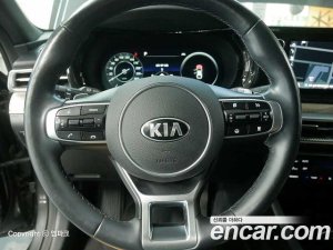 Kia K5 2.0 2020 года из Южной Кореи