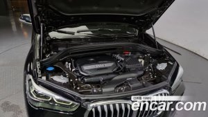 BMW X1 xDrive 20i xLine 2021 года из Южной Кореи