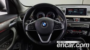BMW X1 xDrive 20i xLine 2021 года из Южной Кореи