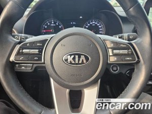 Kia K3 Standard 2021 года из Южной Кореи
