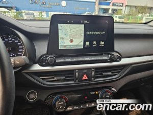 Kia K3 Standard 2021 года из Южной Кореи