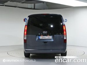 Hyundai Staria 4WD Tourer 11-Seater 2022 года из Южной Кореи