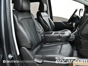 Hyundai Staria 4WD Tourer 11-Seater 2022 года из Южной Кореи