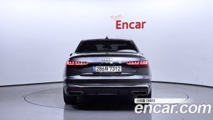 Audi A4 40 TFSI Premium 2021 года из Южной Кореи