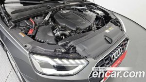 Audi A4 40 TFSI Premium 2021 года из Южной Кореи