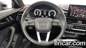 Audi A4 40 TFSI Premium 2021 года из Южной Кореи