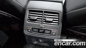 Audi A4 40 TFSI Premium 2021 года из Южной Кореи