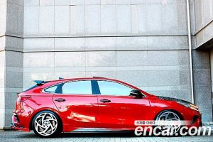 Kia K3 1.6 Turbo GT 5Door 2022 года из Южной Кореи