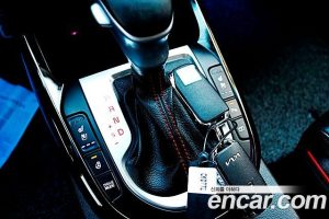 Kia K3 1.6 Turbo GT 5Door 2022 года из Южной Кореи