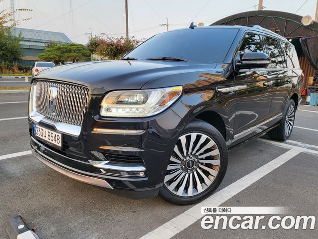 Lincoln Navigator 3.5L 2021 года из Кореи