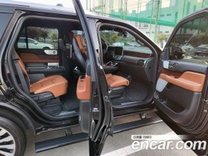 Lincoln Navigator 3.5L 2021 года из Южной Кореи