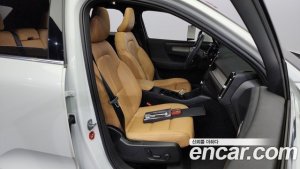 Volvo XC40 T4 Inscription 2020 года из Южной Кореи