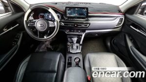 Kia Seltos Бензин 1.6 Turbo 2WD 2020 года из Южной Кореи
