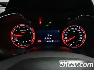 ChevroletGMDaewoo Trailblazer 1.3 Turbo 4WD 2021 года из Южной Кореи