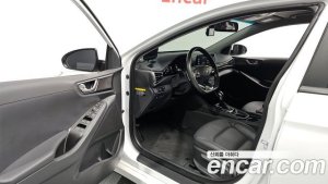 Hyundai Ioniq 1.6 HEV 2020 года из Южной Кореи