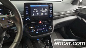 Hyundai Ioniq 1.6 HEV 2020 года из Южной Кореи